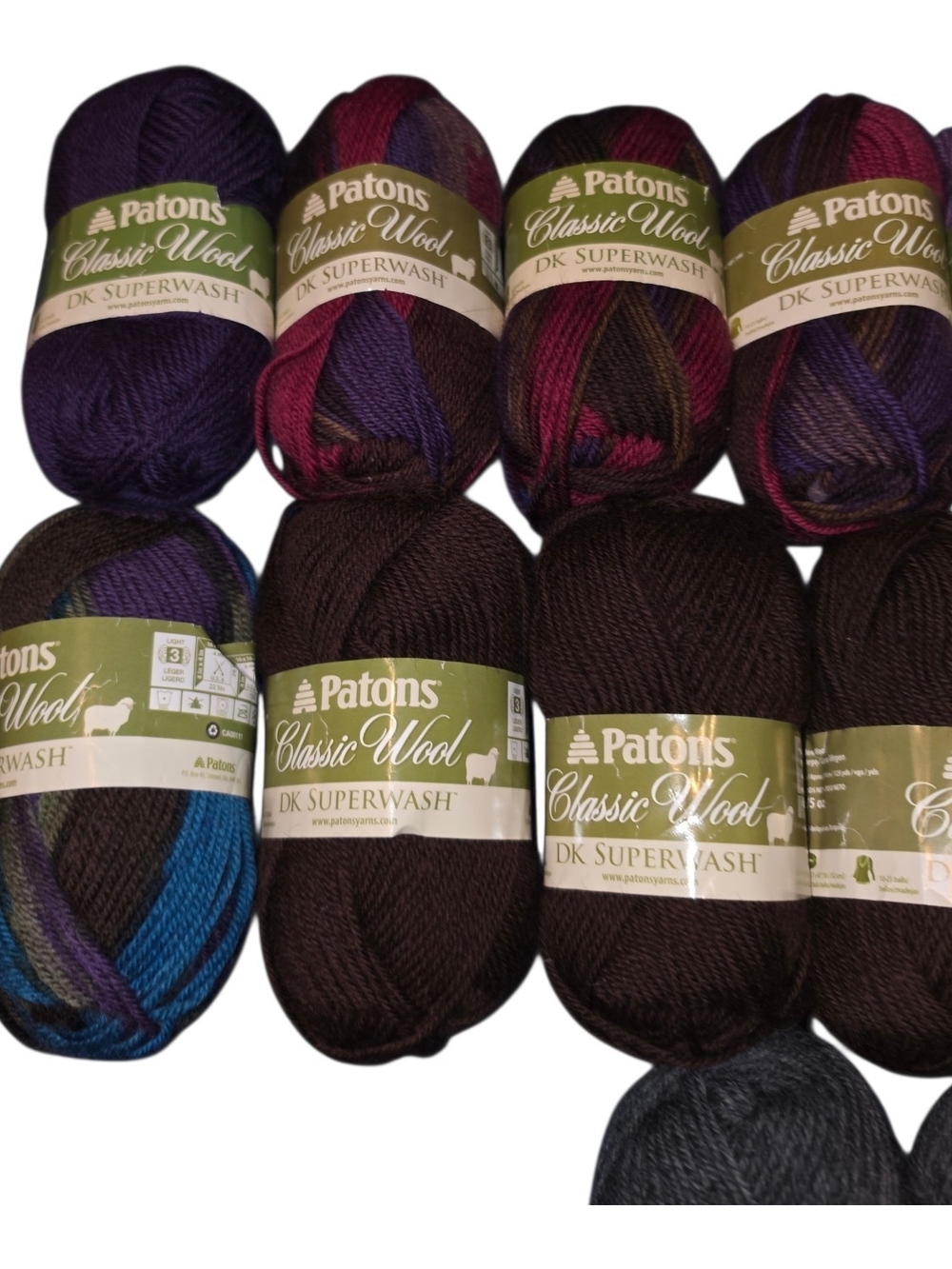 Patons Classic Wool DK Superwash Yarn Lot 16 Skeins 100% Wool - Picture 2 of 7